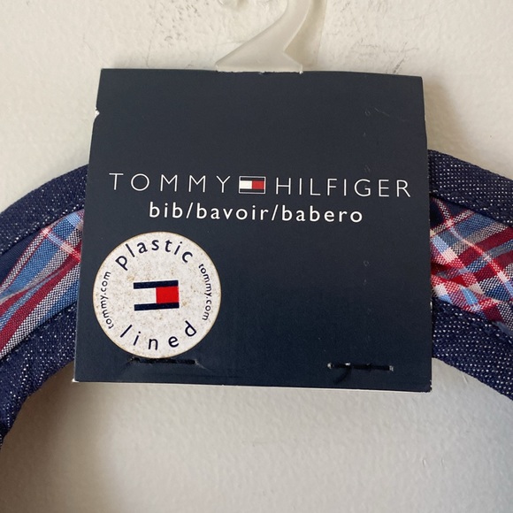 NWT Tommy Hilfiger Baby Bib - Picture 2 of 6